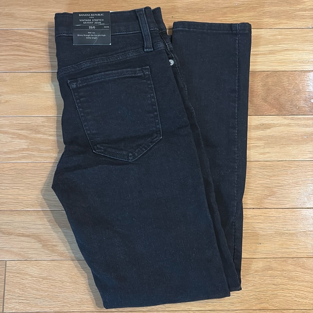 NWT 25P Banana Republic Factory Black Skinny Jeans
